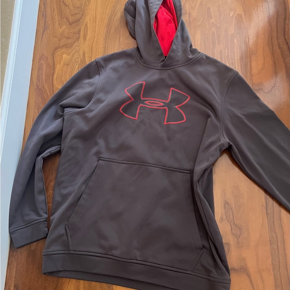 UNDER ARMOUR MEDIUM HOODIE